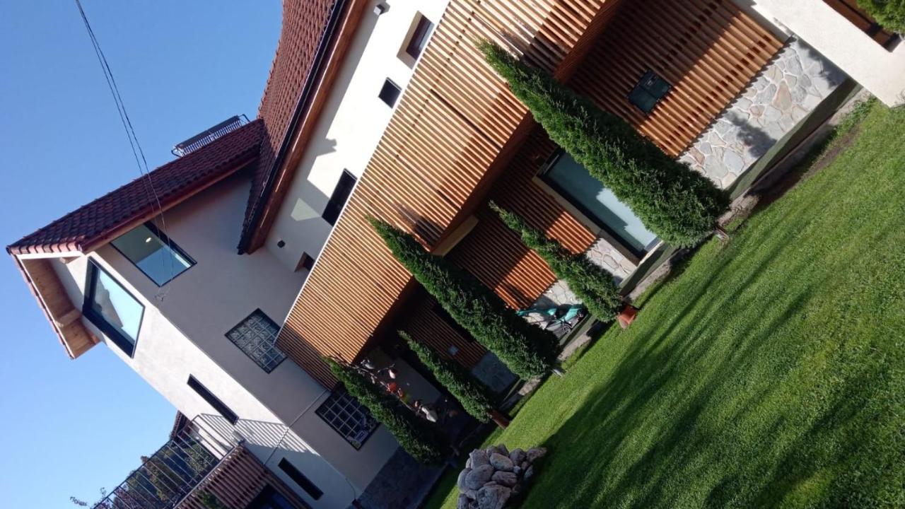 Casa Borgo Hotel Brasov Ngoại thất bức ảnh